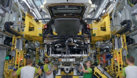 Η Skoda μας δείχνει τι είναι ο «γάμος» στην κατασκευή των αυτοκινήτων (vid)