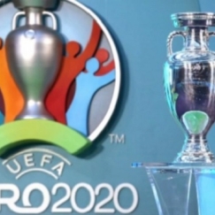 Η UEFA απειλεί να πάρει τον τελικό από το Γουέμπλεϊ