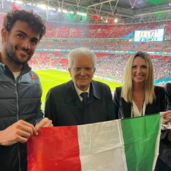 Από το Wimbledon στο Wembley για τον τελικό του Euro o Μπερετίνι (vid)