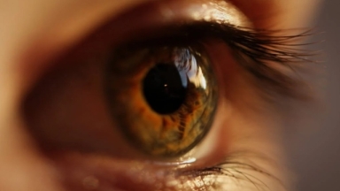 Οι επιστήμονες αποκαλύπτουν ότι υπάρχει ένα νέο σπάνιο χρώμα ματιών που έχει μόνο το 1% του πληθυσμού