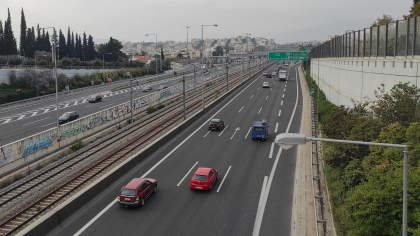 Από τα μεσάνυχτα οι νέες τιμές στην Αττική Οδό, τι θα πληρώσετε για μοτοσικλέτα, αυτοκίνητο, φορτηγό