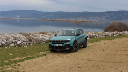 Στo νέο χρηματοδοτικό της Jeep η δόση για το Avenger είναι από 252 ευρώ/μήνα