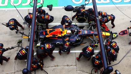 Τέλος στην κυριαρχία της Red Bull και στα pit-stops 