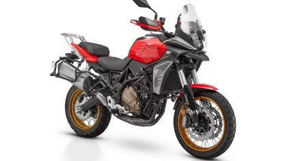 QJMOTOR SRT 700 SX: Sport adventure με κορυφαία απόδοση και προσιτό κόστος