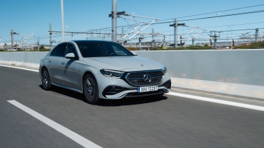 Οδηγήσαμε την επιτομή της πολυτέλειας Mercedes-Benz E 220d 