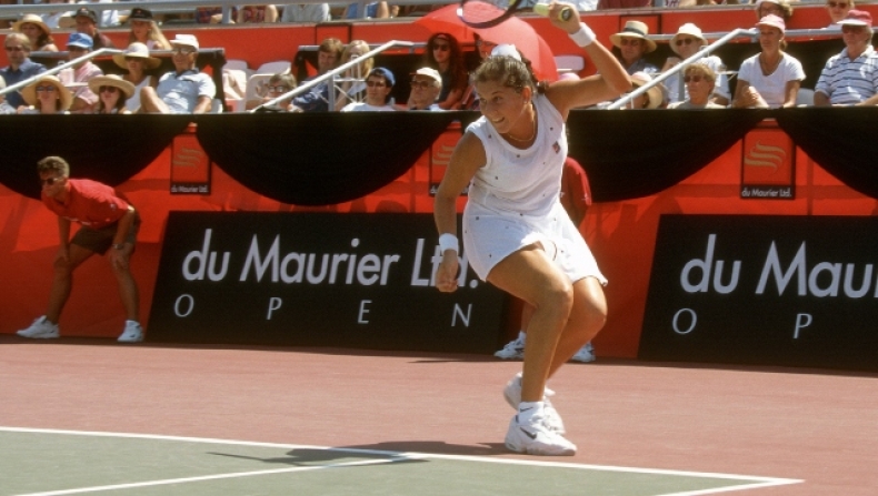 Μόνικα Σέλες